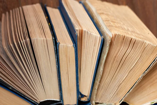 Libros Antiguos Bien Utilizados Tapa Dura Libros Texto Una Librería — Foto de Stock