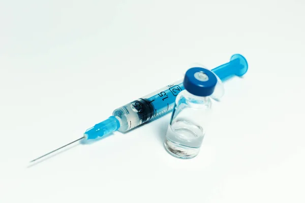 Frasco Medicamento Vidrio Con Líquido Inyectable Vacuna Con Cápsula Aluminio — Foto de Stock