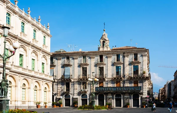 Vista Rua Parte Histórica Cidade Edifícios Antigos Estilo Barocoo Arquitetura — Fotografia de Stock