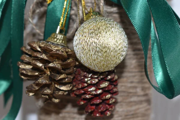 Noel kompozisyonu. Noel atmosferi. Noel oyuncakları..