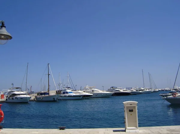 Cypr Limassol Nabrzeże Strefa Tuzistichesky Widoku Morze Śródziemne Morze Jachty — Zdjęcie stockowe