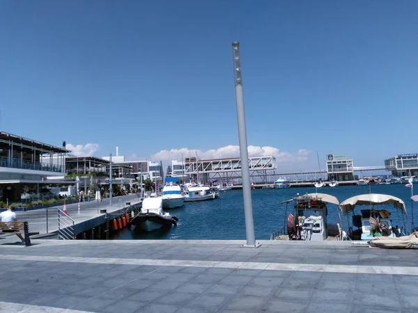 Zypern Limassol Böschung Tuzistichesky Zone Sehenswürdigkeiten Mittelmeer Meerblick Yachten Pier — Stockfoto