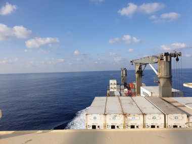 Gün boyunca Atlantik Okyanusu