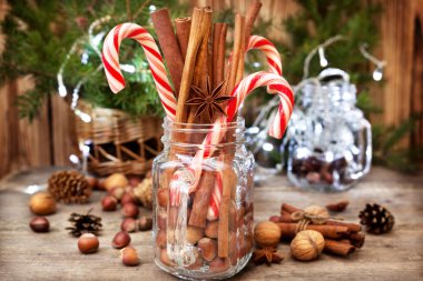 Kış baharat ve yemek pişirmek için malzemeler