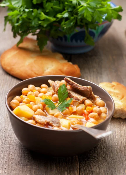 Sopa de cordeiro grão de bico — Fotografia de Stock