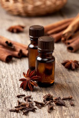 uçucu yağlar çeşitleri