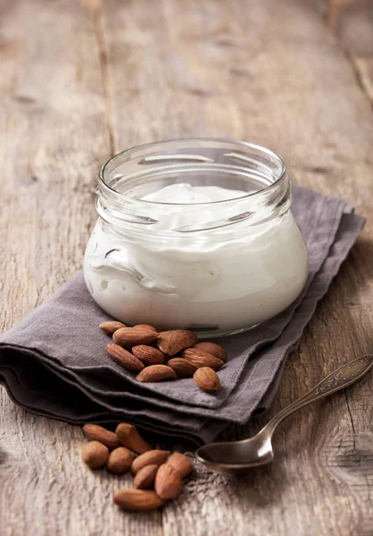 Vegan almond yogurt — Stock Photo, Image