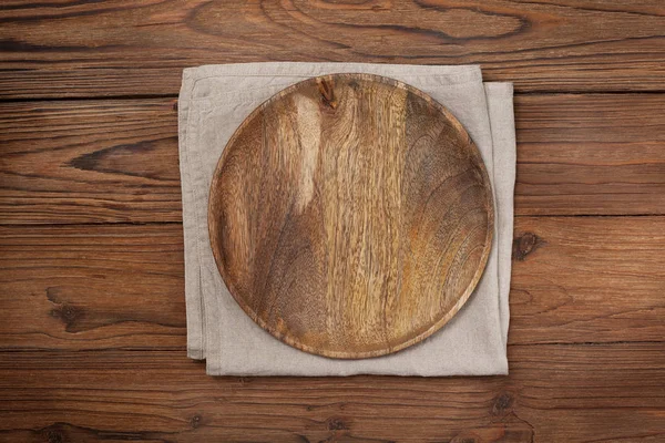 boş levha ve keten peçete