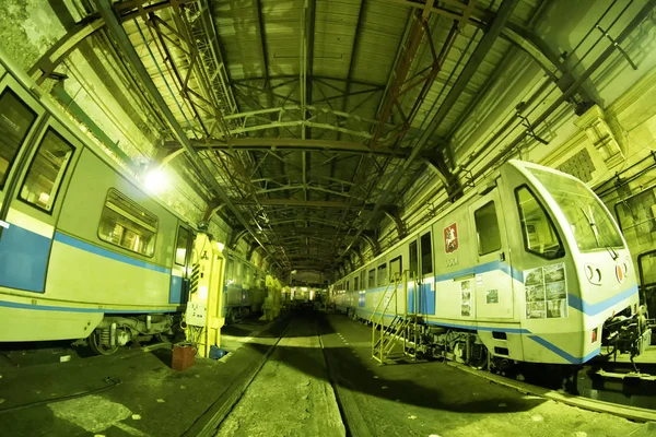 Moskvas tunnelbanetåg i ”Izmailovo” depot. 09 juni 2017. Moskva. Ryssland — Stockfoto