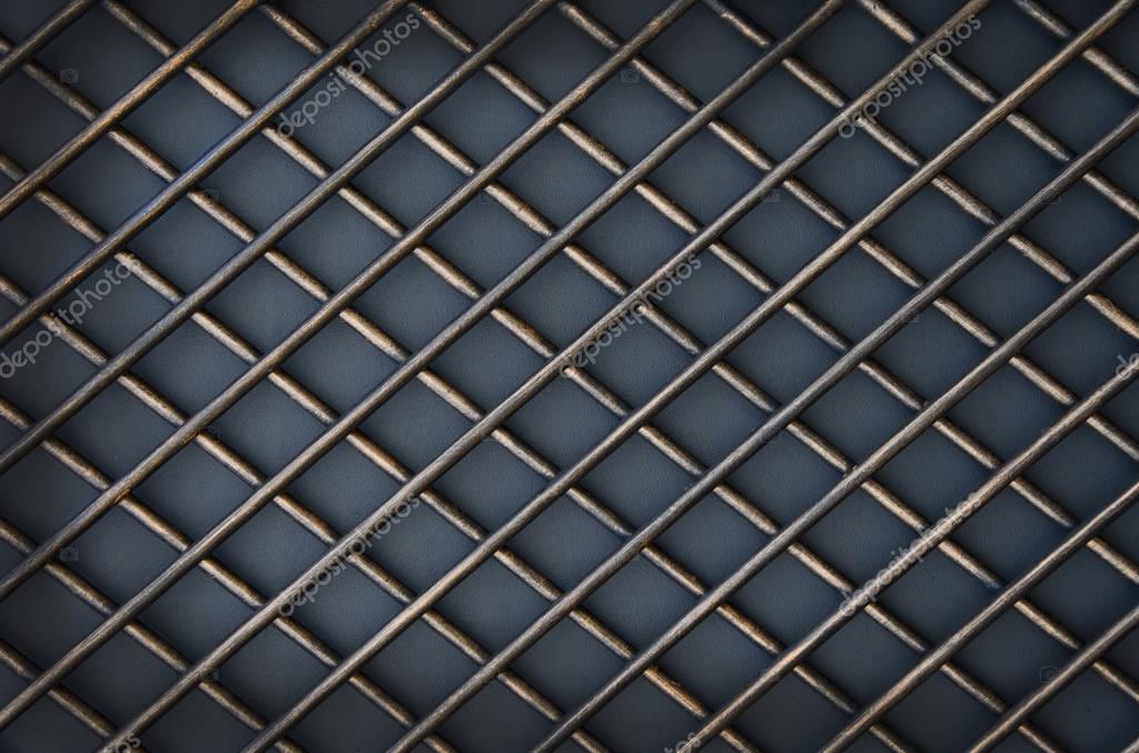 Enrejado de metal | Enrejado del metal forjado sobre fondo gris — Foto