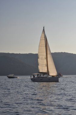 lüks yelkenli tekne