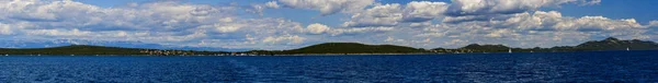 Muline Pequeña Ciudad Isla Ugljen Croacia Mar Adriático Con Hermoso — Foto de Stock