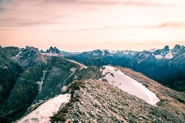 Herfst ochtend in de Alpen — Stockfoto