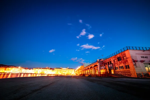 Belysningen i staden Trieste — Stockfoto