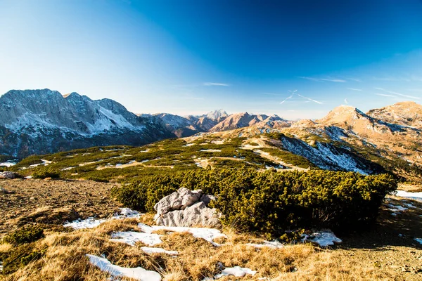 Wintertag in den italienischen Alpen — Stockfoto