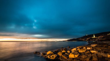 Kale ve deniz feneri Trieste