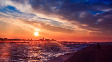 Trieste şehir rüzgarlı gün