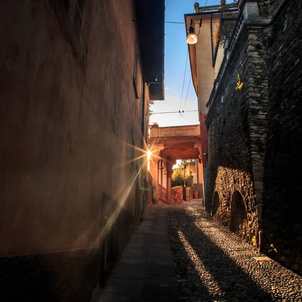 Színes Bergamo naplementét — Stock Fotó