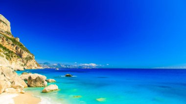 Güzel Cala Goloritze Sardunya