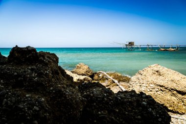 bir yaz günü İtalyan sahil