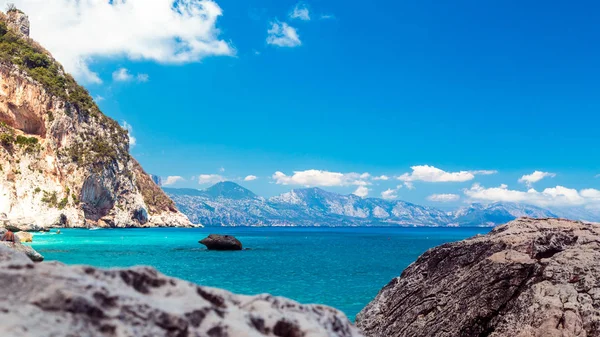 Den vackra Cala Goloritze i Sardinien — Stockfoto