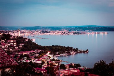 trieste Körfezi akşamları