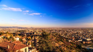 Bergamo renkli günbatımı