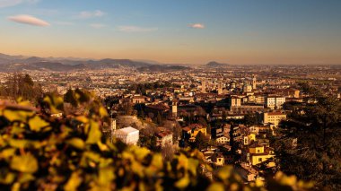 Bergamo renkli günbatımı