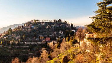 Bergamo renkli günbatımı