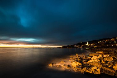 Kale ve deniz feneri Trieste