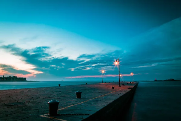 Windy day in the city of Trieste — Stock Photo, Image