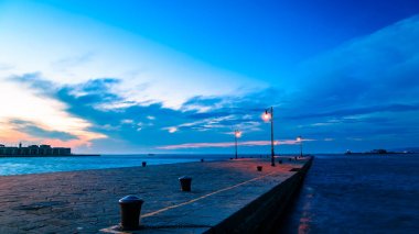 Trieste şehir rüzgarlı gün