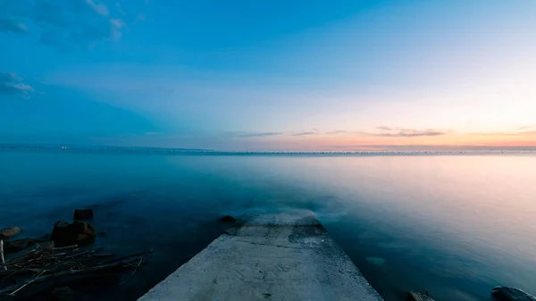 Denizde, Trieste günbatımı — Stok fotoğraf