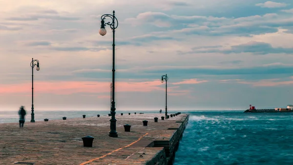 Windy day in the city of Trieste — Stock Photo, Image