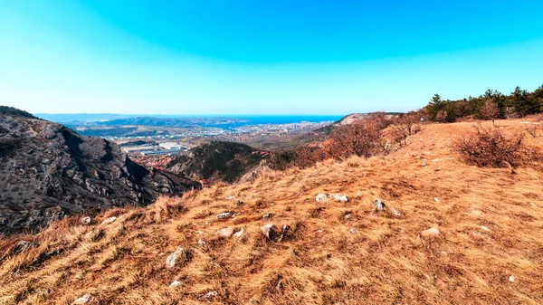 Slunečný den v Val Rosandra — Stock fotografie