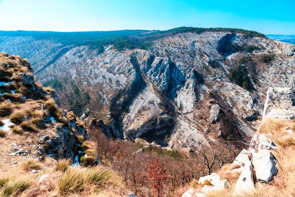 Solig dag i Val Rosandra — Stockfoto