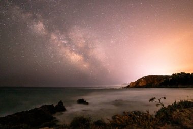 Samanyolu Sardunya'nın gökyüzünde