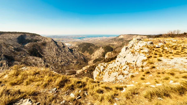 Slunečný den v Val Rosandra — Stock fotografie