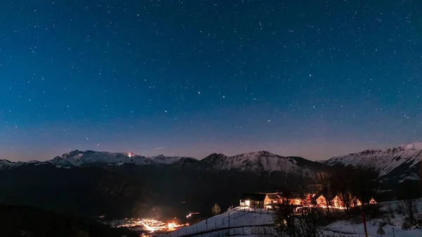 Winter evening in the Julian Alps — Stock Photo, Image