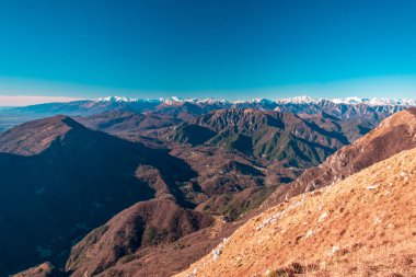 Alp tepesinden Panorama