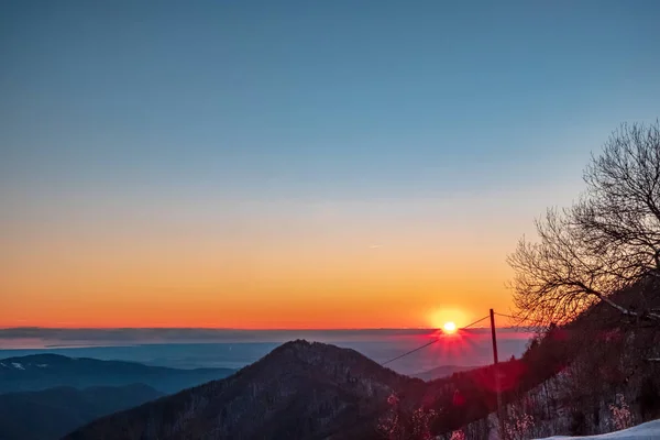 Winter sunset in the hills of Slovenia — Stock Photo, Image