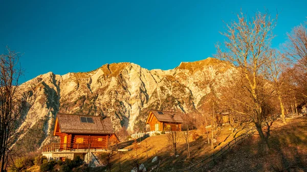 Panorama från den alpina toppen — Stockfoto