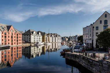 Alesund Norveç'te kanal