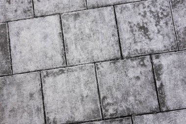 Kışın kaldırım blokları