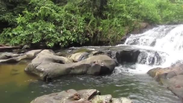 Atrações Turísticas Exóticas Mini Cachoeiras Sampean Sumatera Utara Indonésia — Vídeo de Stock