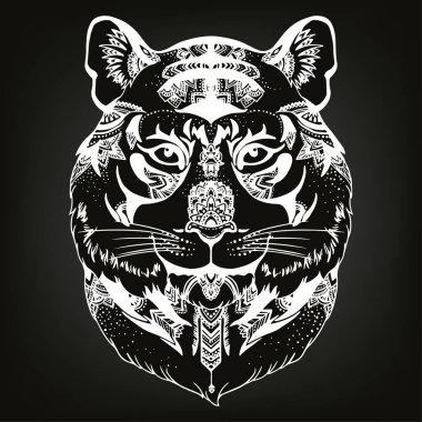 Etnik desenli hayvan kafa