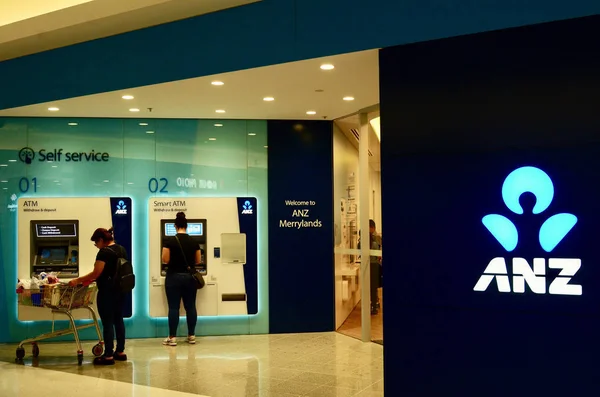 Avustralya 'nın Haymarket bölgesindeki ANZ ATM manzarası