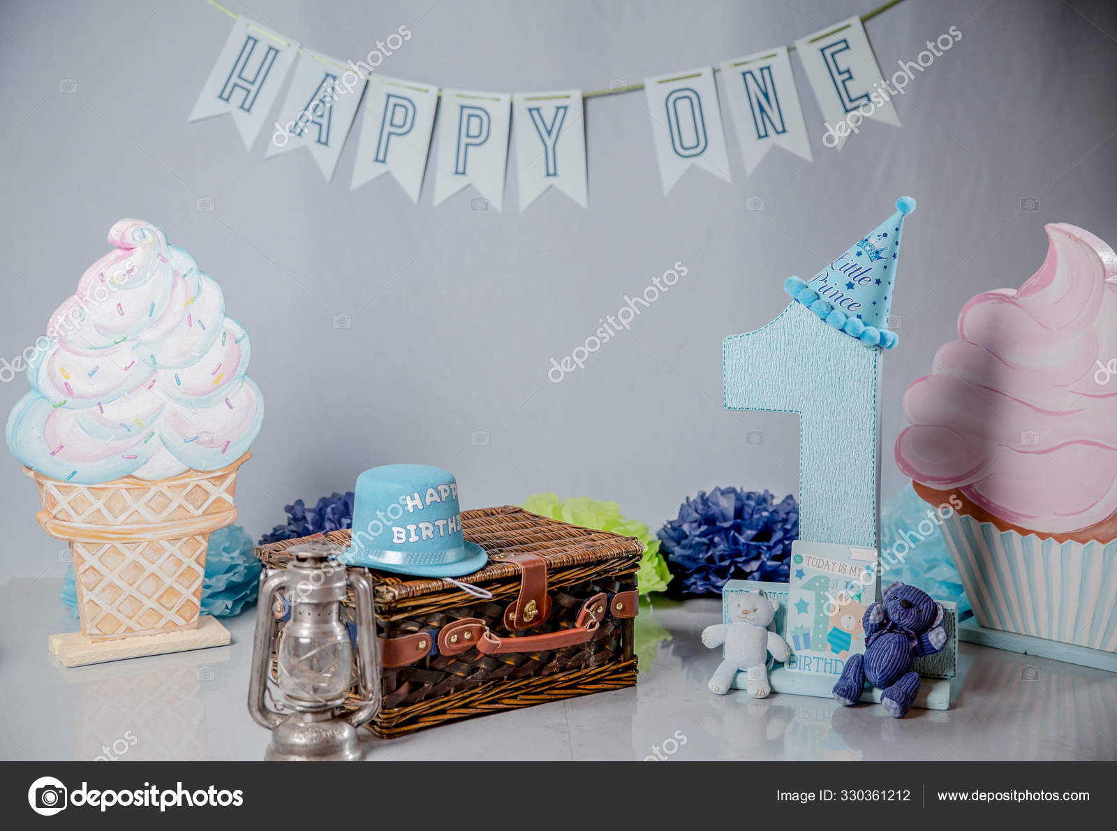 Fond Ecran Pour Celebration Bebe Garcon Fille Briser Session Photo Image Libre De Droit Par Andreottis C Fond Ecran Pour Celebration Bebe Garcon Fille Briser Session Photo Image Libre De Droit Par Andreottis C