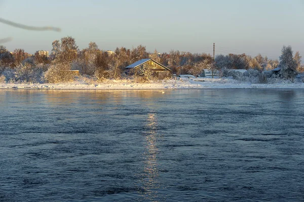 Tél Kelet Szibéria Irkutszk Város Halászok Szigetét Lenyugvó Nap Világítja — Stock Fotó