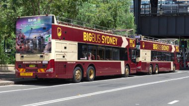 Sydney, Avustralya - 9 Ocak 2019 'da Sidney, Avustralya' da şehir tur otobüsü.